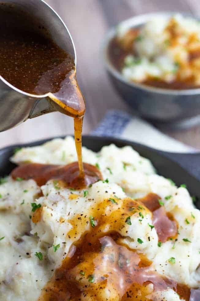 Effortless Vegan Gravy: 10 Mins, Gluten-Free, No Flour!